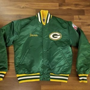SOLD****Green Bay Packers Throwback Satin STARTER